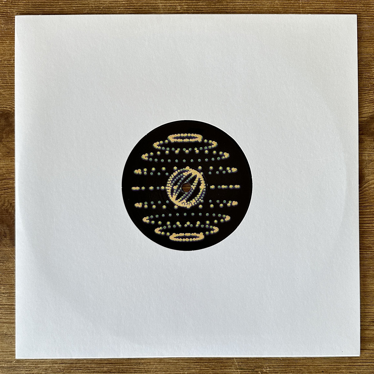 Ourpeggio - Ourpeggio (Incl. Shadow Child Remix) [10 Inch Vinyl, Food Music, Front Side]