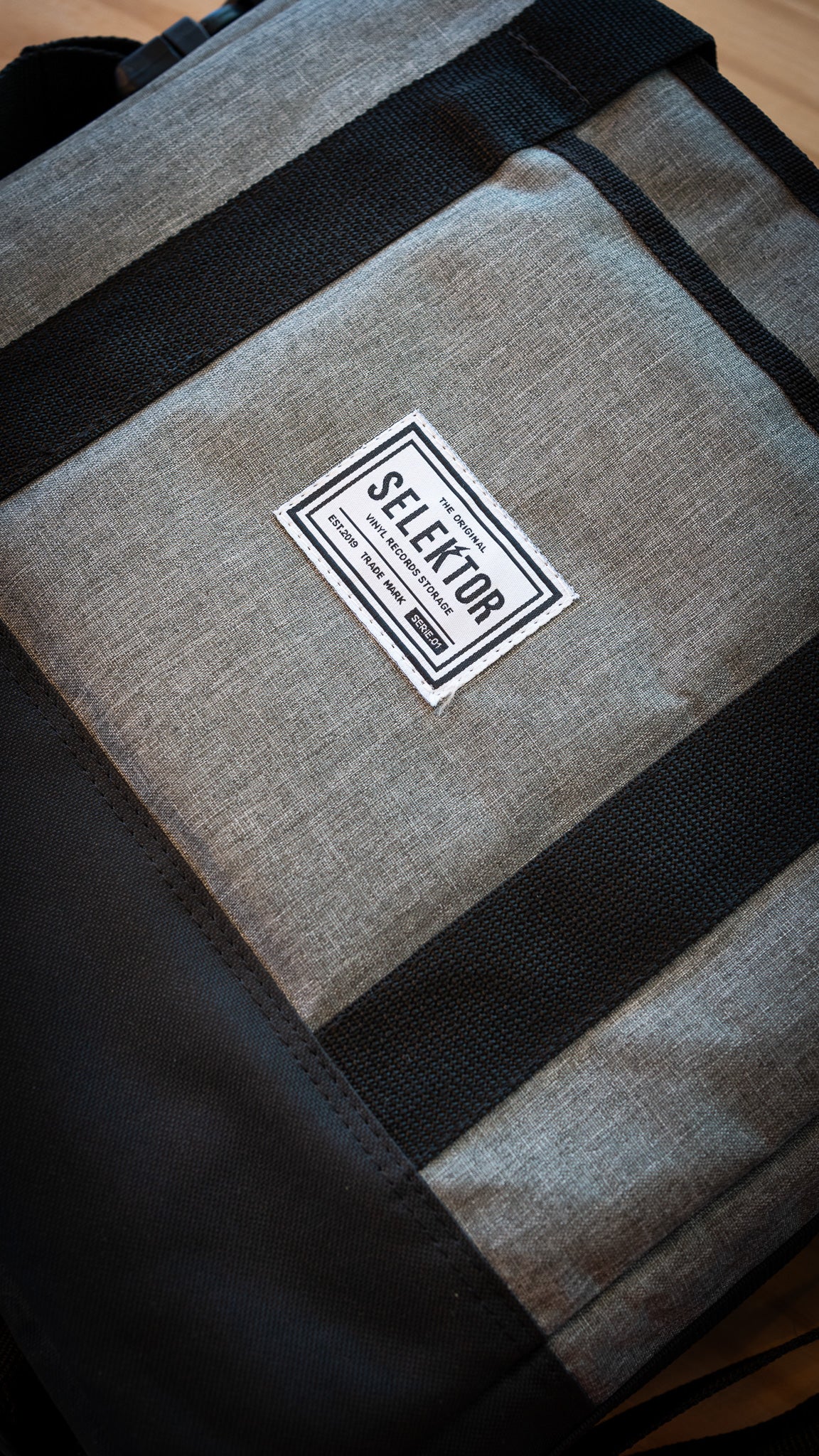 Selektor Messenger Bag, Melee Grey and Black, Front Side, Close Up Angled View